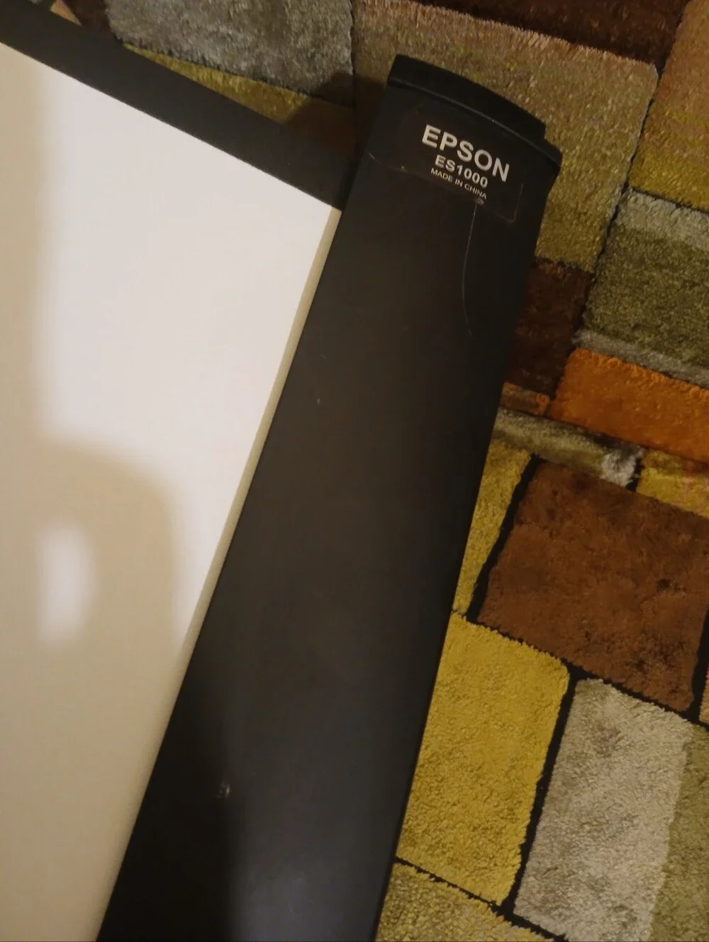 Epson ES1000 Projector Screen Portable